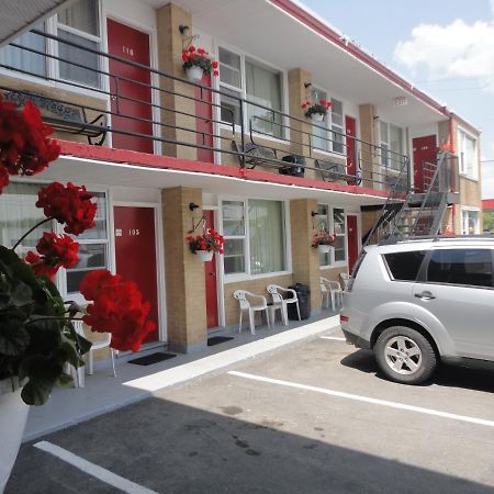 Imperial Fireside Inn Sudbury Dış mekan fotoğraf