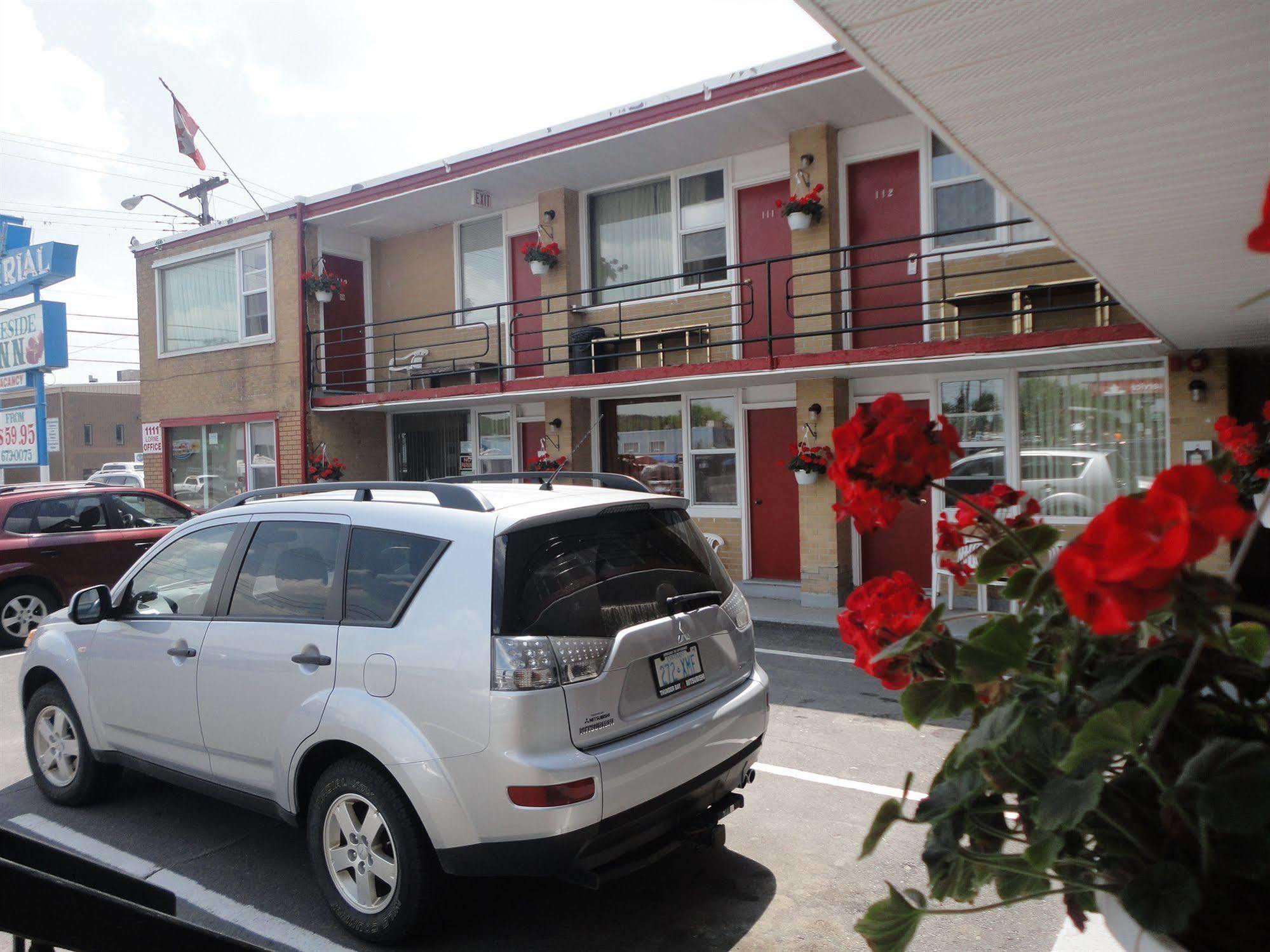 Imperial Fireside Inn Sudbury Dış mekan fotoğraf