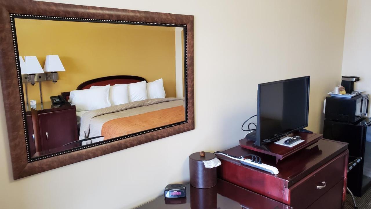 Imperial Fireside Inn Sudbury Dış mekan fotoğraf